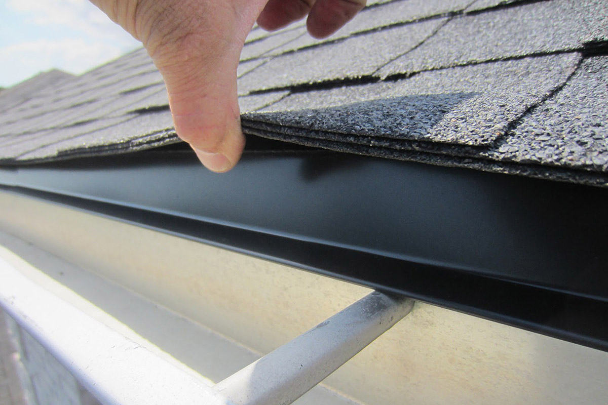 https://seonitro.com/members/webroot/siamemberimages/120/flashing-of-shingle-roof.jpg